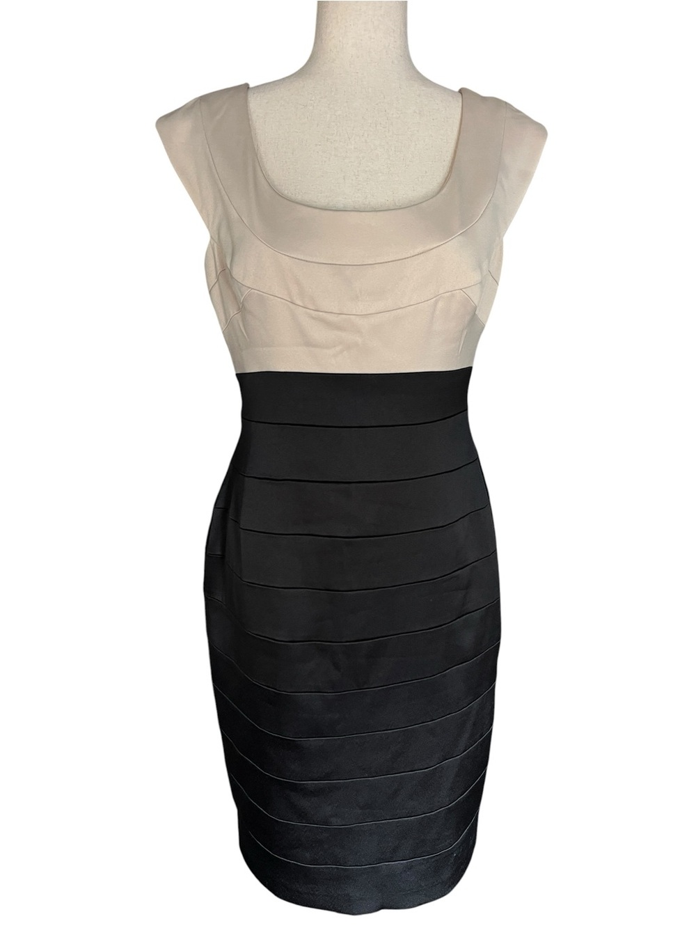 Maggy London bandage sheath dress